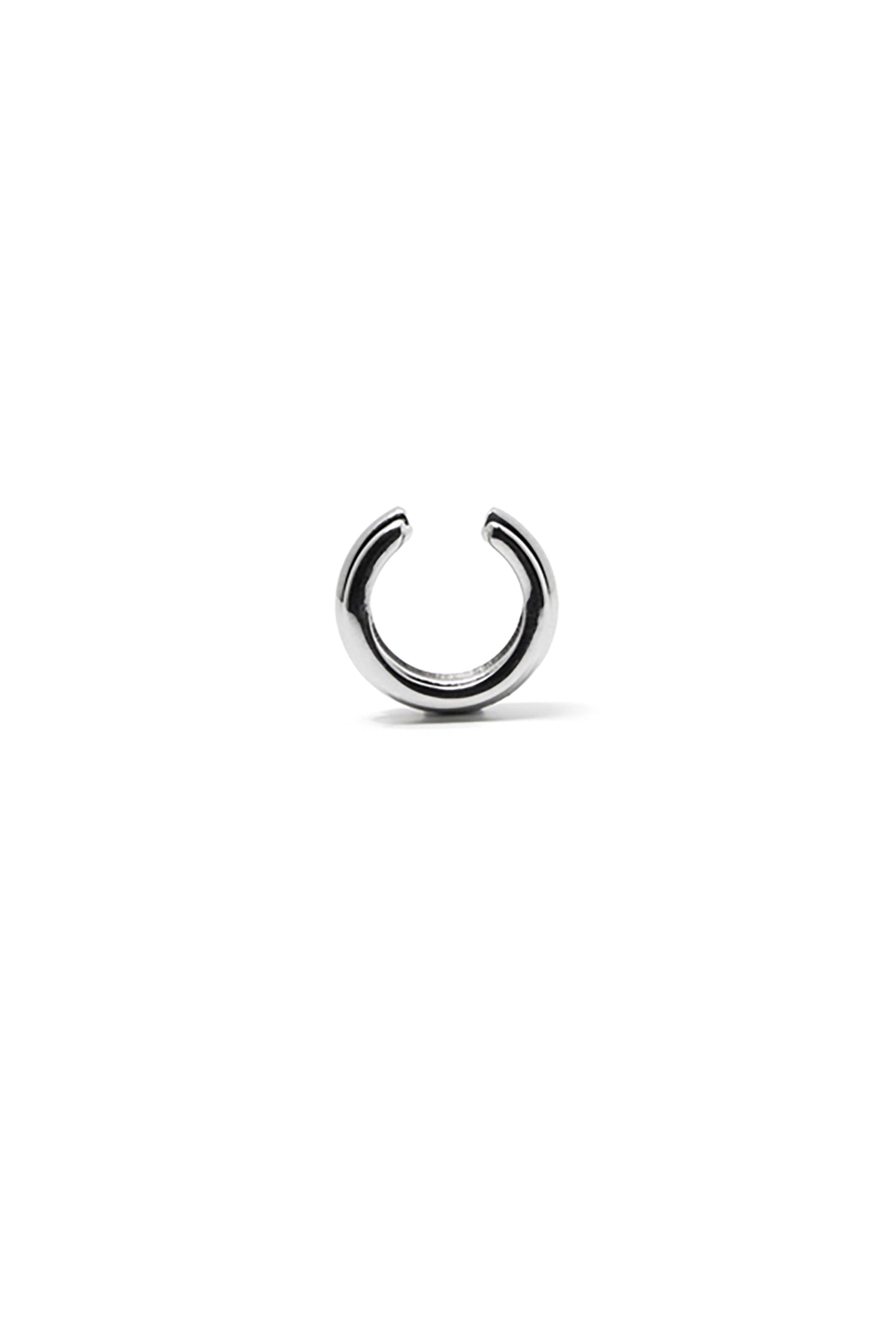 10K WHITE GOLD FLAT POTTERY VESSEL EAR CUFF