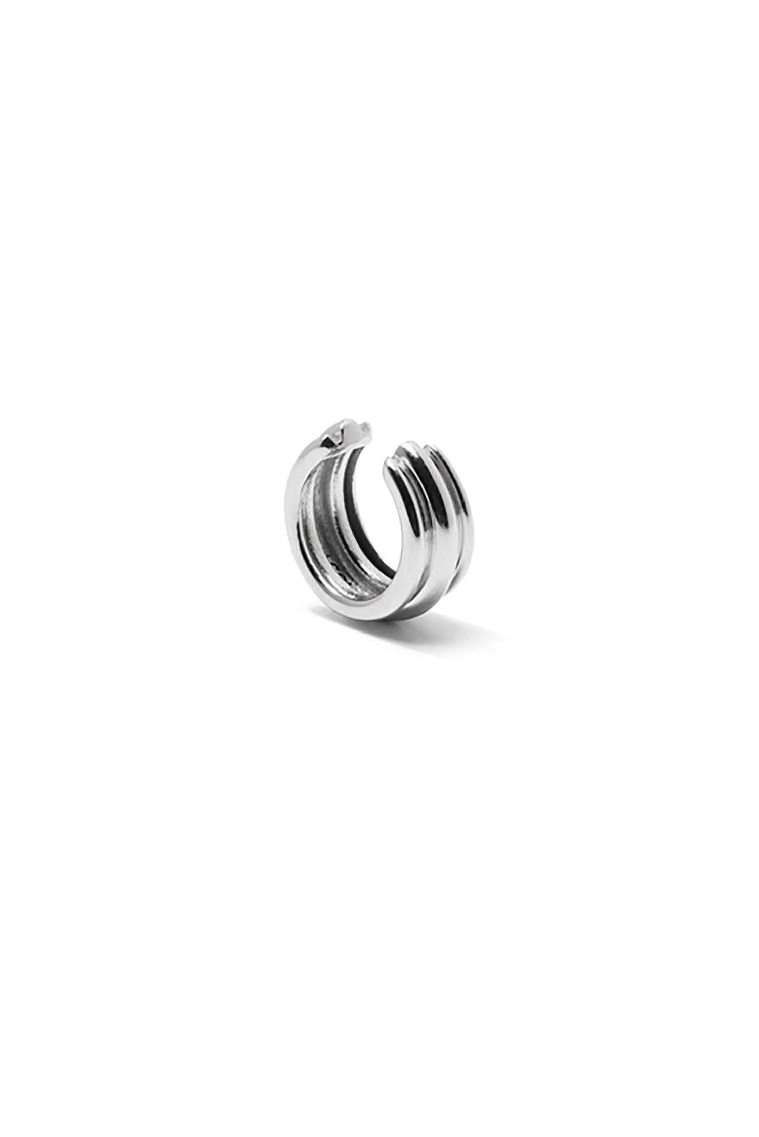 10K WHITE GOLD FLAT POTTERY VESSEL EAR CUFF
