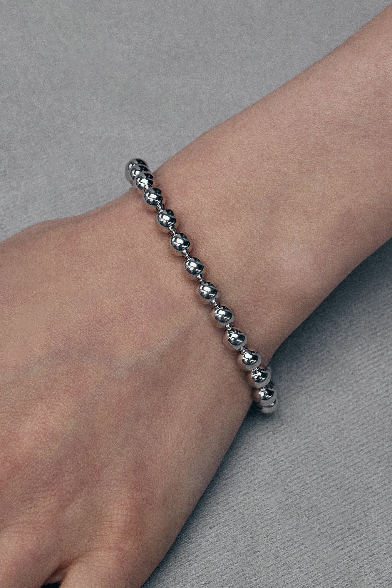EVERYDAY SILVER BALL BRACELET