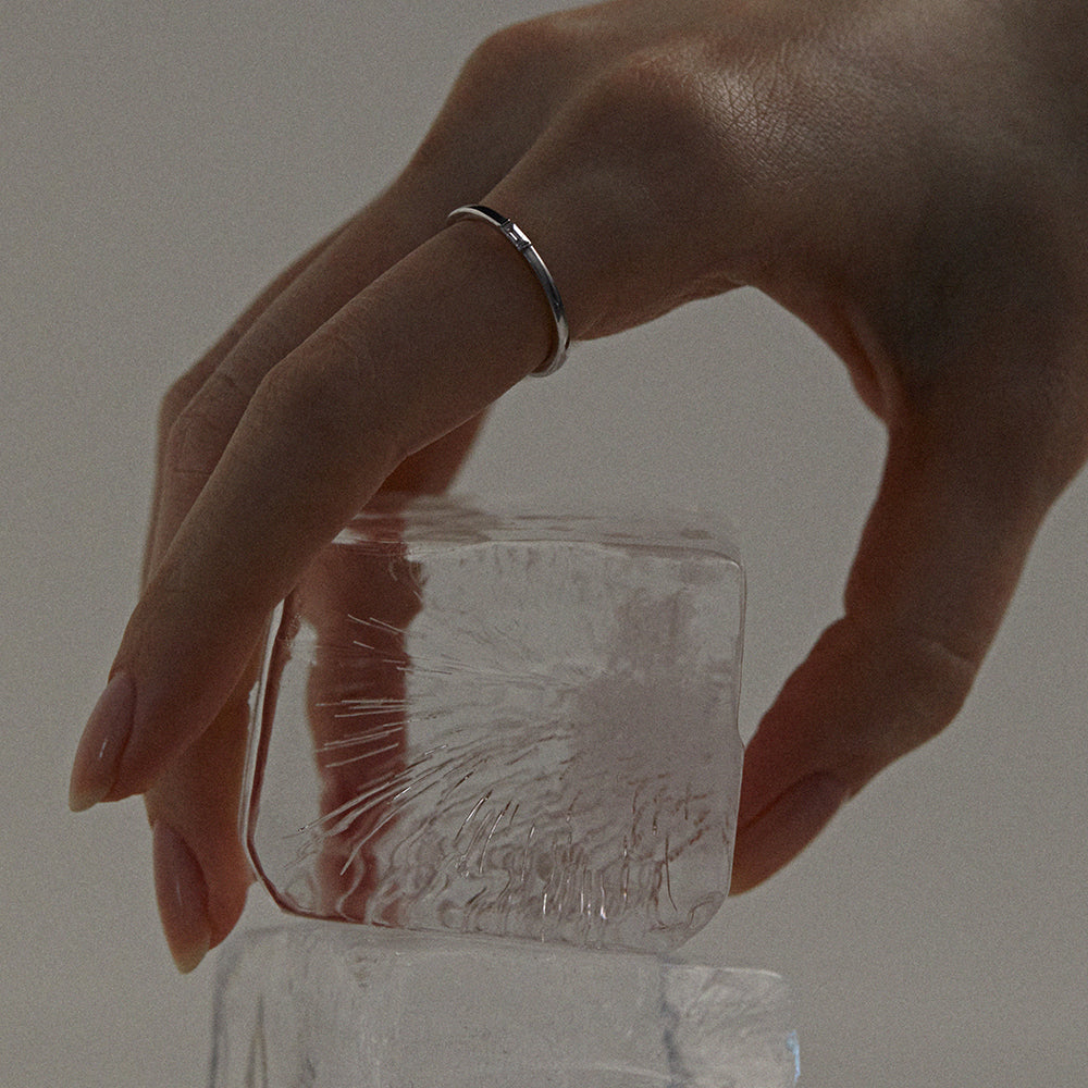 SLIM BODY DUO BAGUETTE DIAMOND WHITE GOLD RING - COLDFRAME