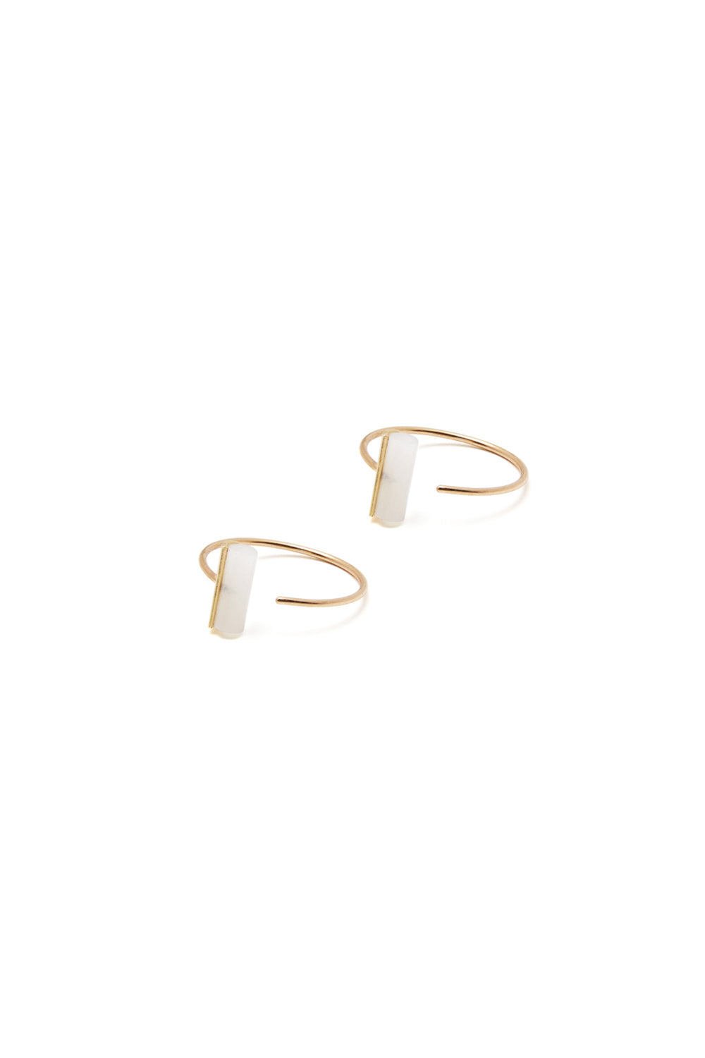 GOLD HOOP WITH QUARTZ S 2015