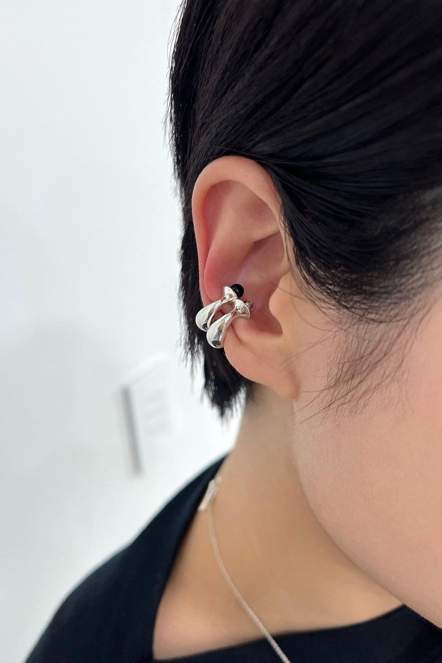 BOTTIGLIA EAR CUFF