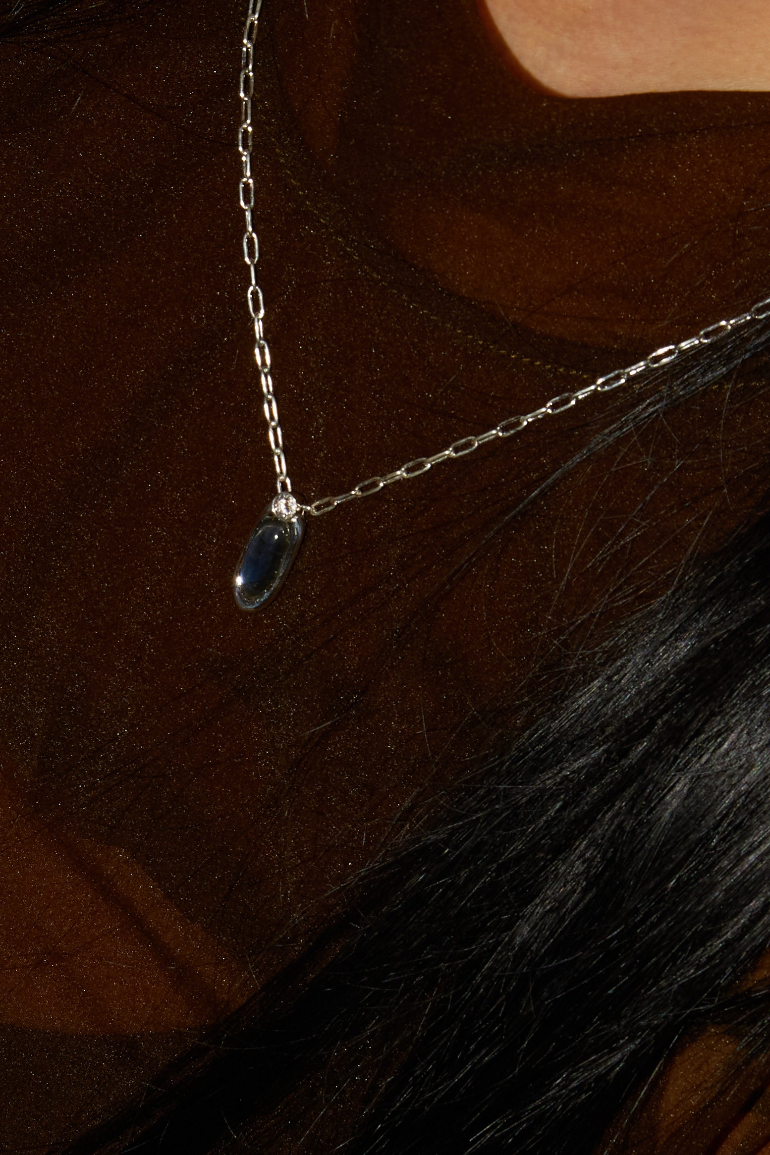 ETERNAL BLUE LABRADORITE NECKLACE