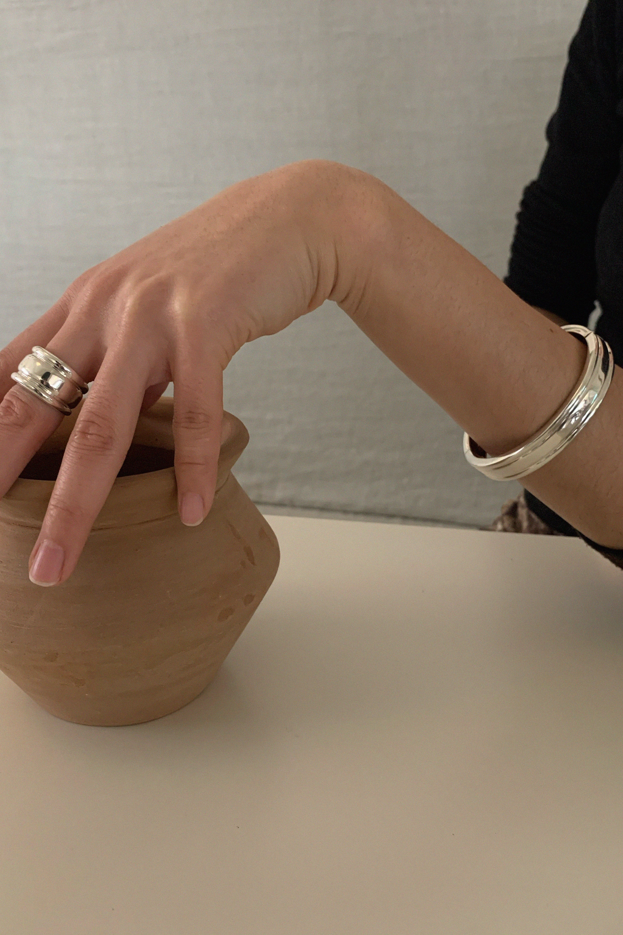 FLAT POTTERY VESSEL BRACELET