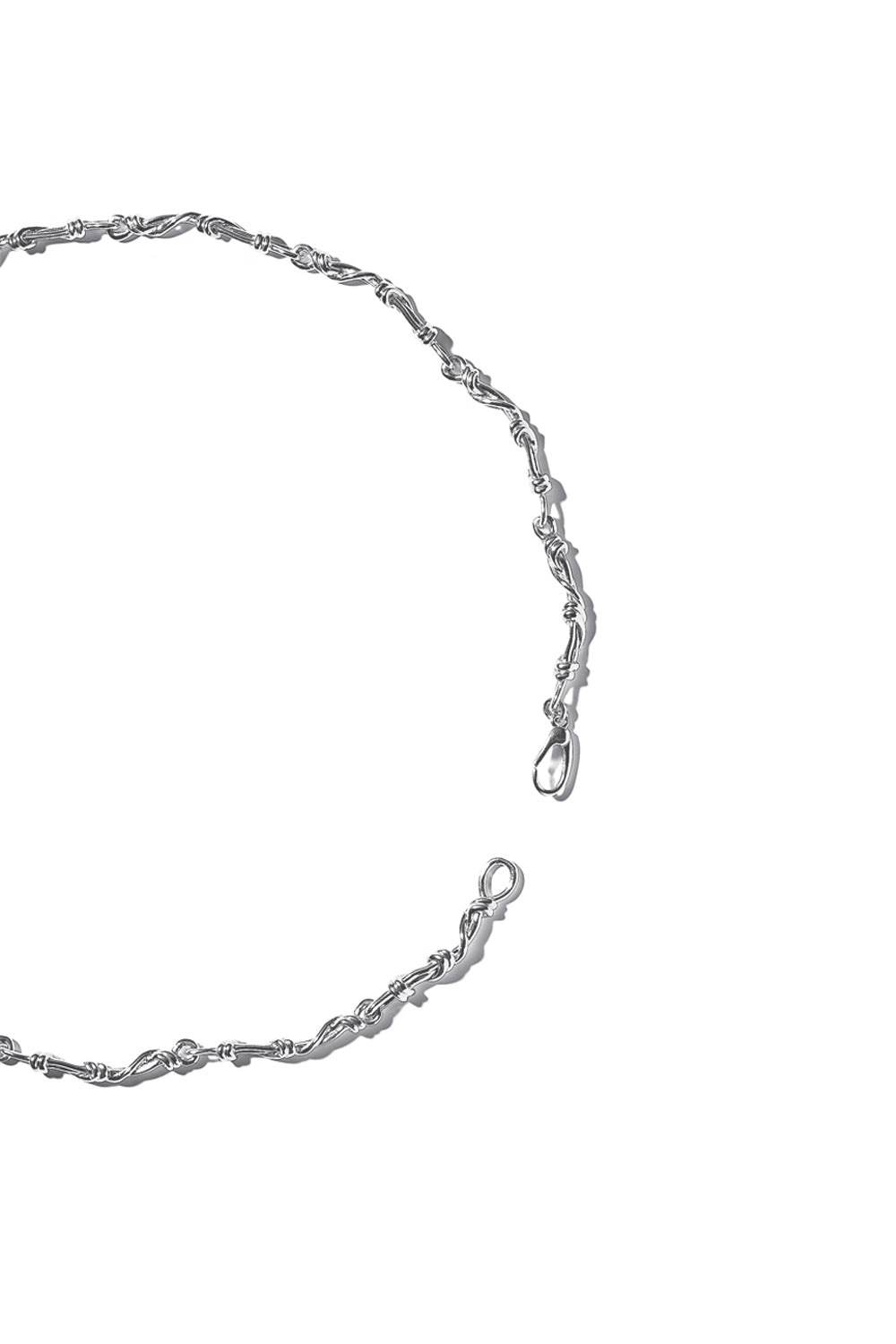 GORDIAN KNOT CHAIN NECKLACE