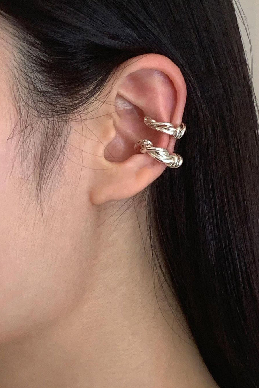 GORDIAN KNOT EAR CUFF