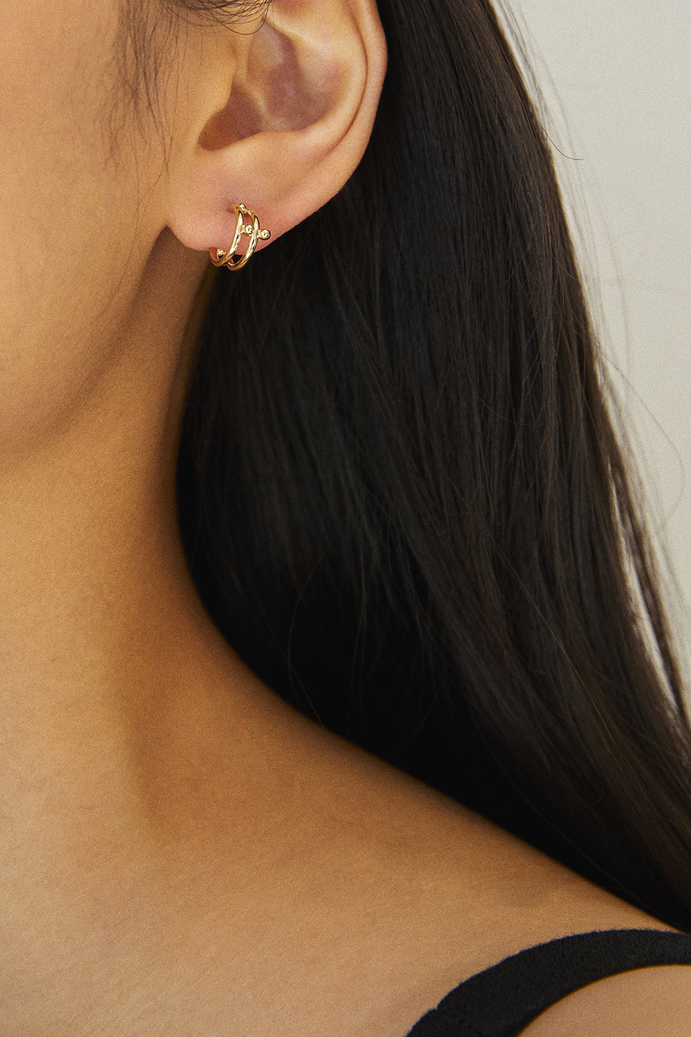 GOLD MINI PERFECTION EARRINGS