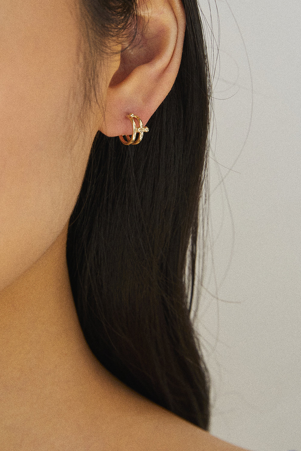 GOLD MINI PERFECTION EARRINGS