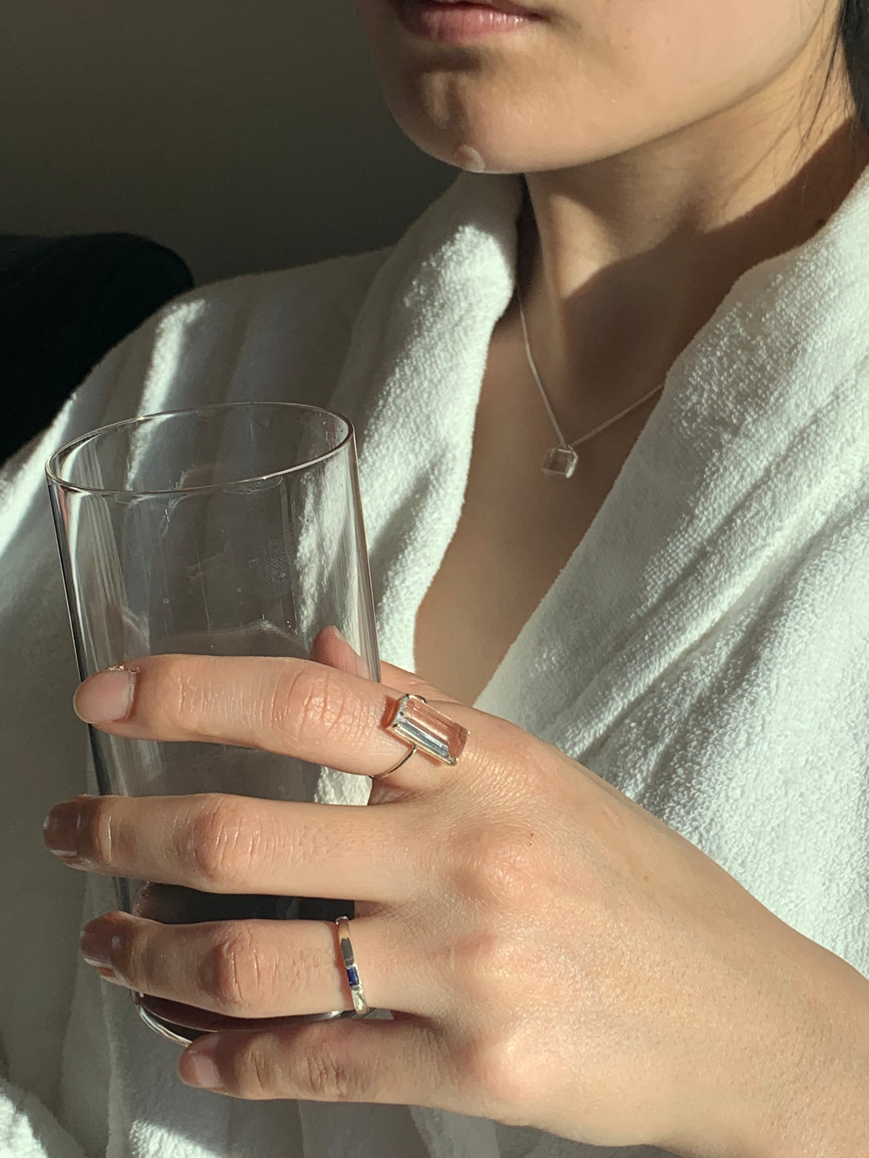 COLORLESS CHUNKY SQUARE RING