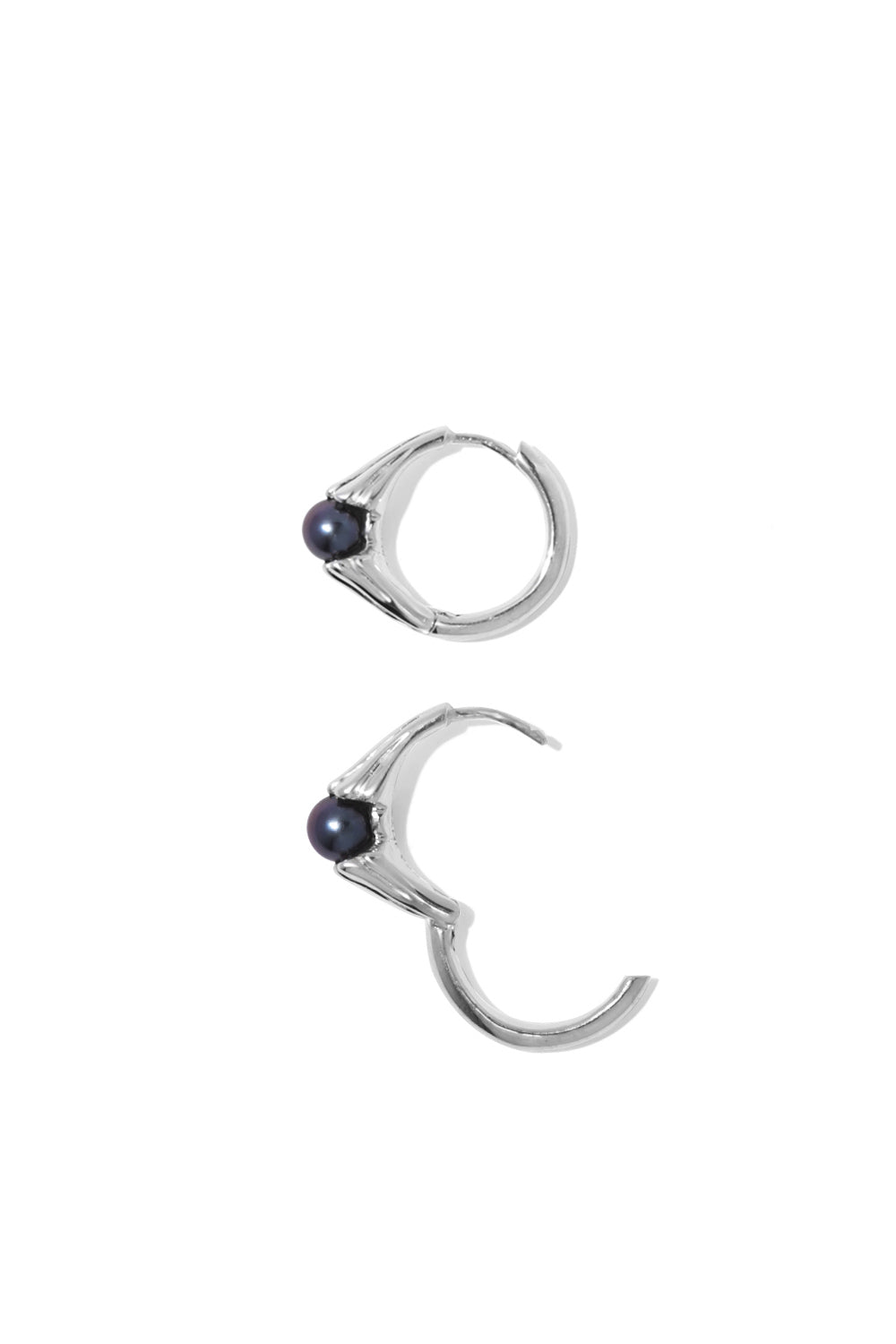 NATURA BIANCO BLACK PEARL HOOPS