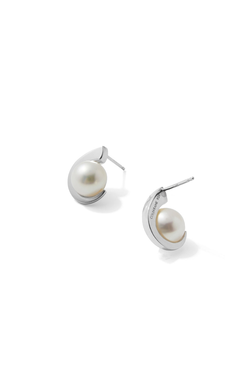 PERFECT SHAPED PEARL EARRINGS