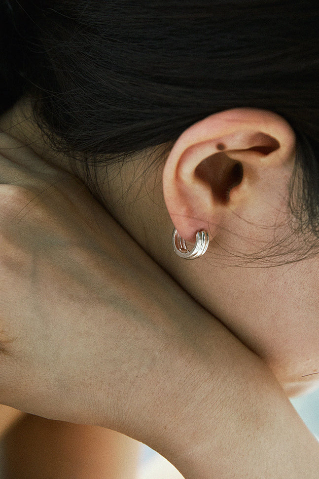 ROUNDED POTTERY VESSEL ONE-TOUCH EARRINGS - COLDFRAME