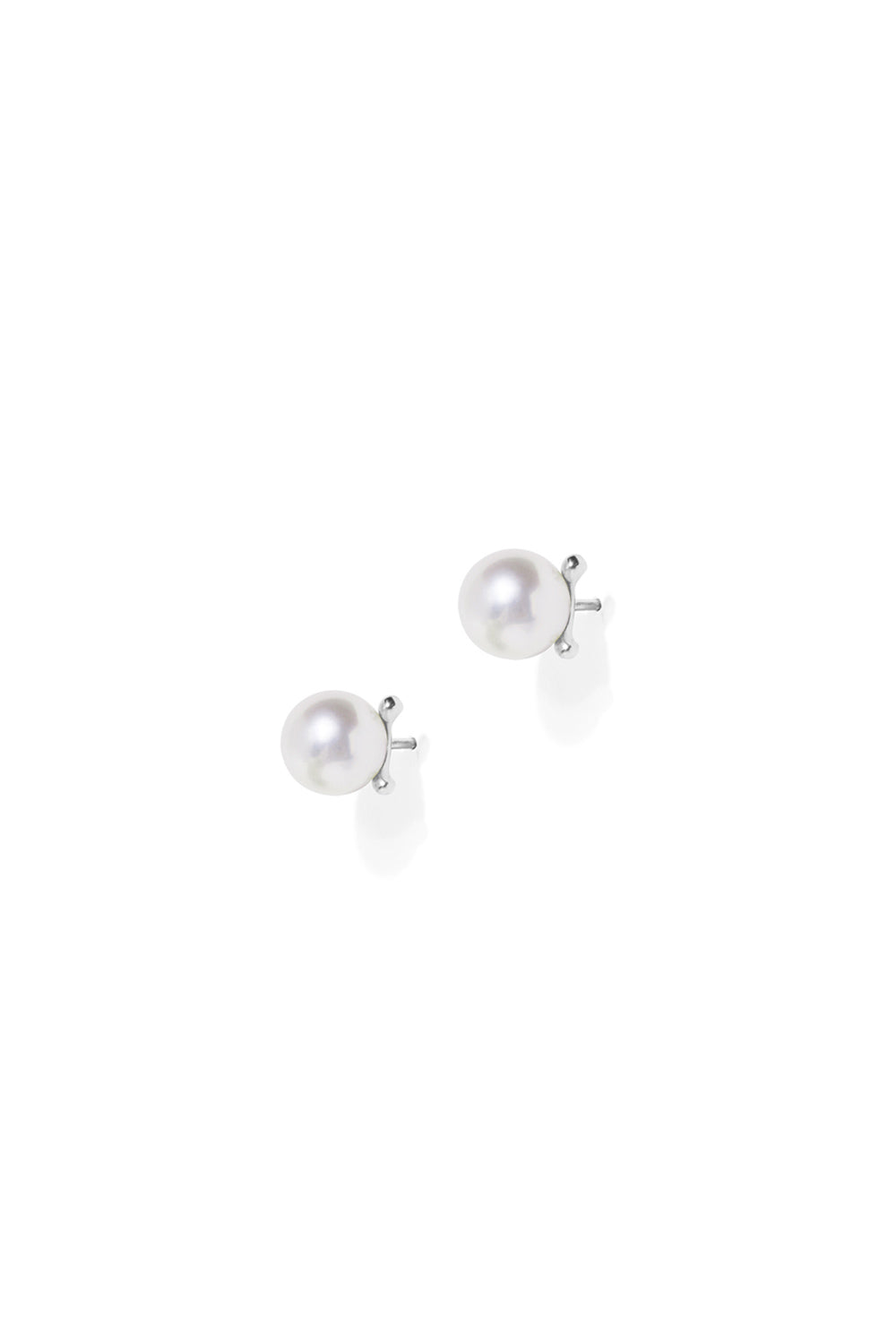 ROMANTIC SALTWATER-PEARL EARRINGS