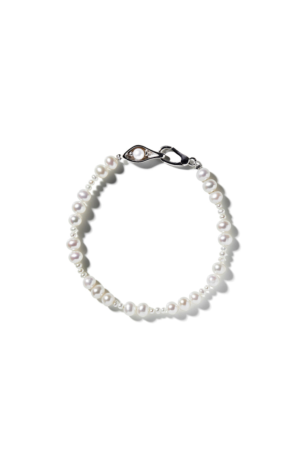 SUNDAY PEARLS BRACELET