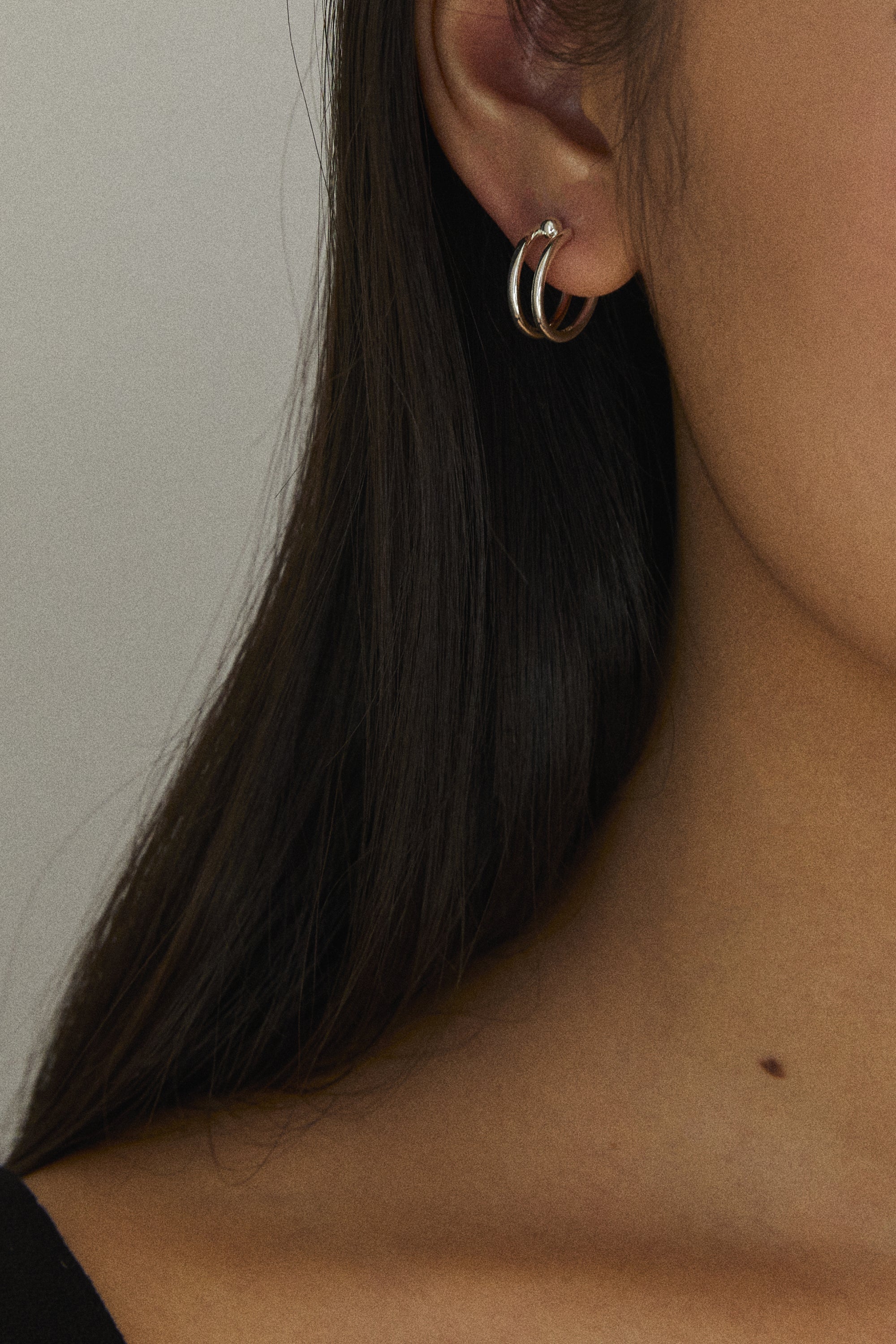 SMALL PERFECTION EARRINGS